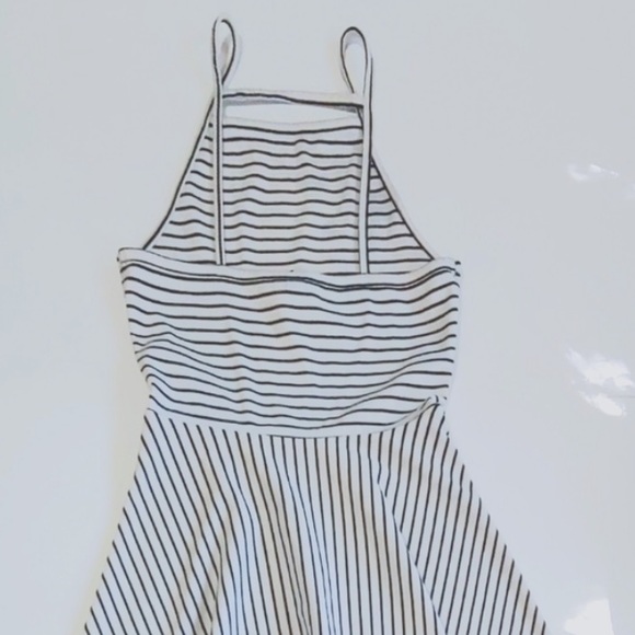 H&M Women’s Black and White Striped Summer Dress - Stripes - Picture 2 of 6